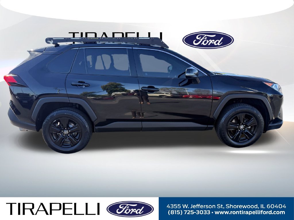 Used 2021 Toyota RAV4 XLE AWD/4WD image 4