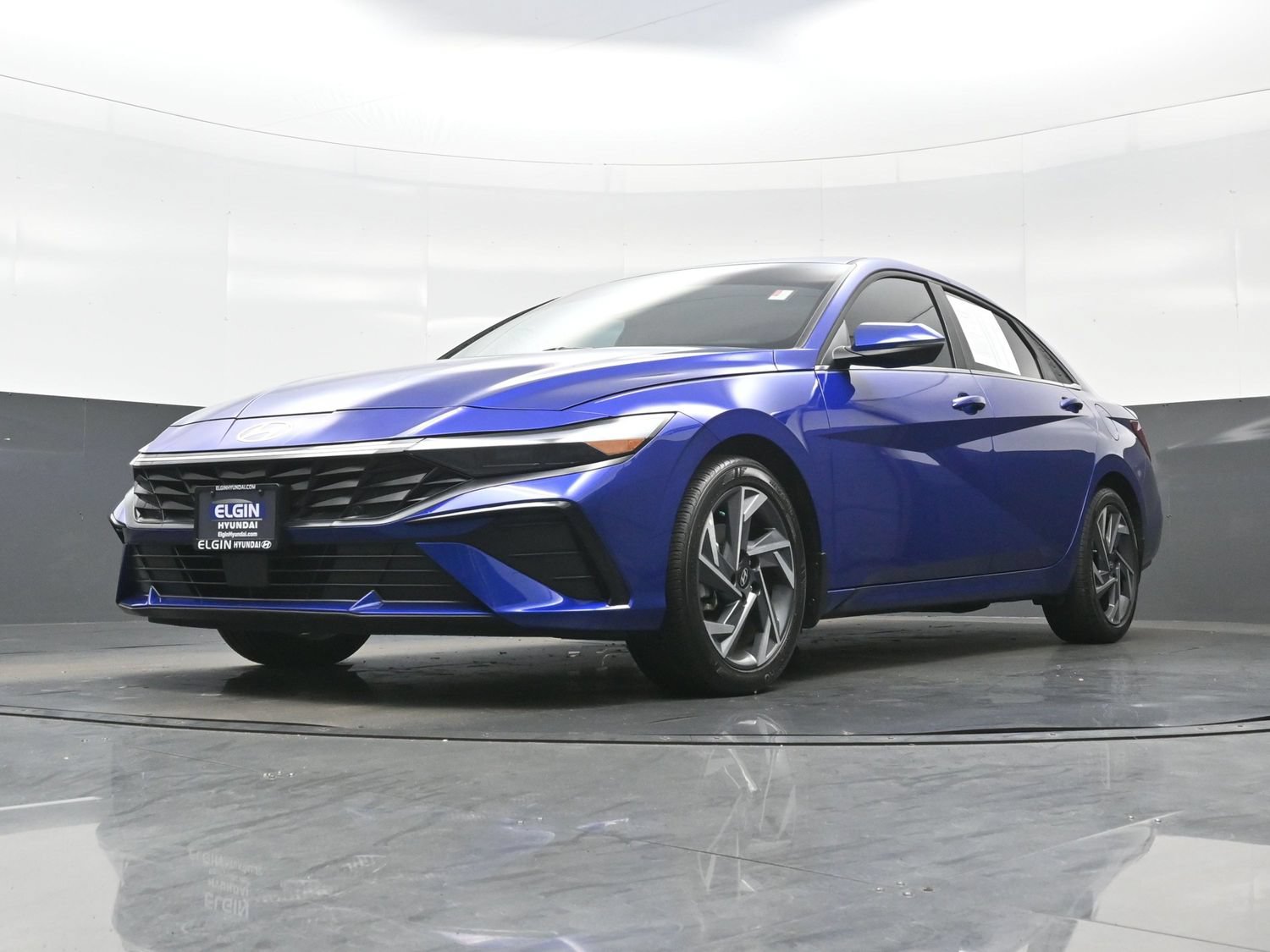 Certified 2025 Hyundai Elantra Limited FWD image 27