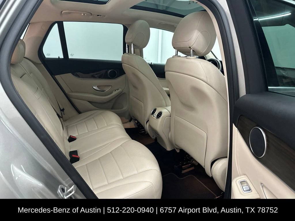 Certified 2021 Mercedes-Benz GLC 300 image 24