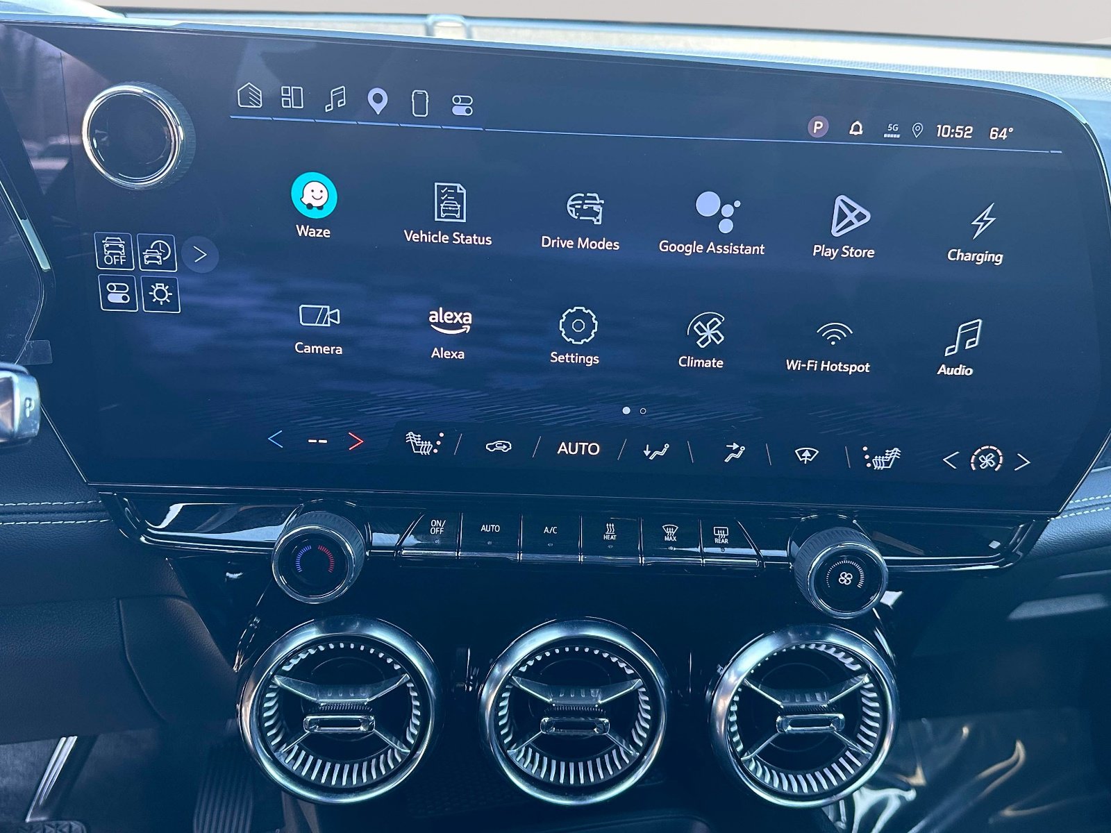 Certified 2025 Chevrolet Blazer EV LT image 8