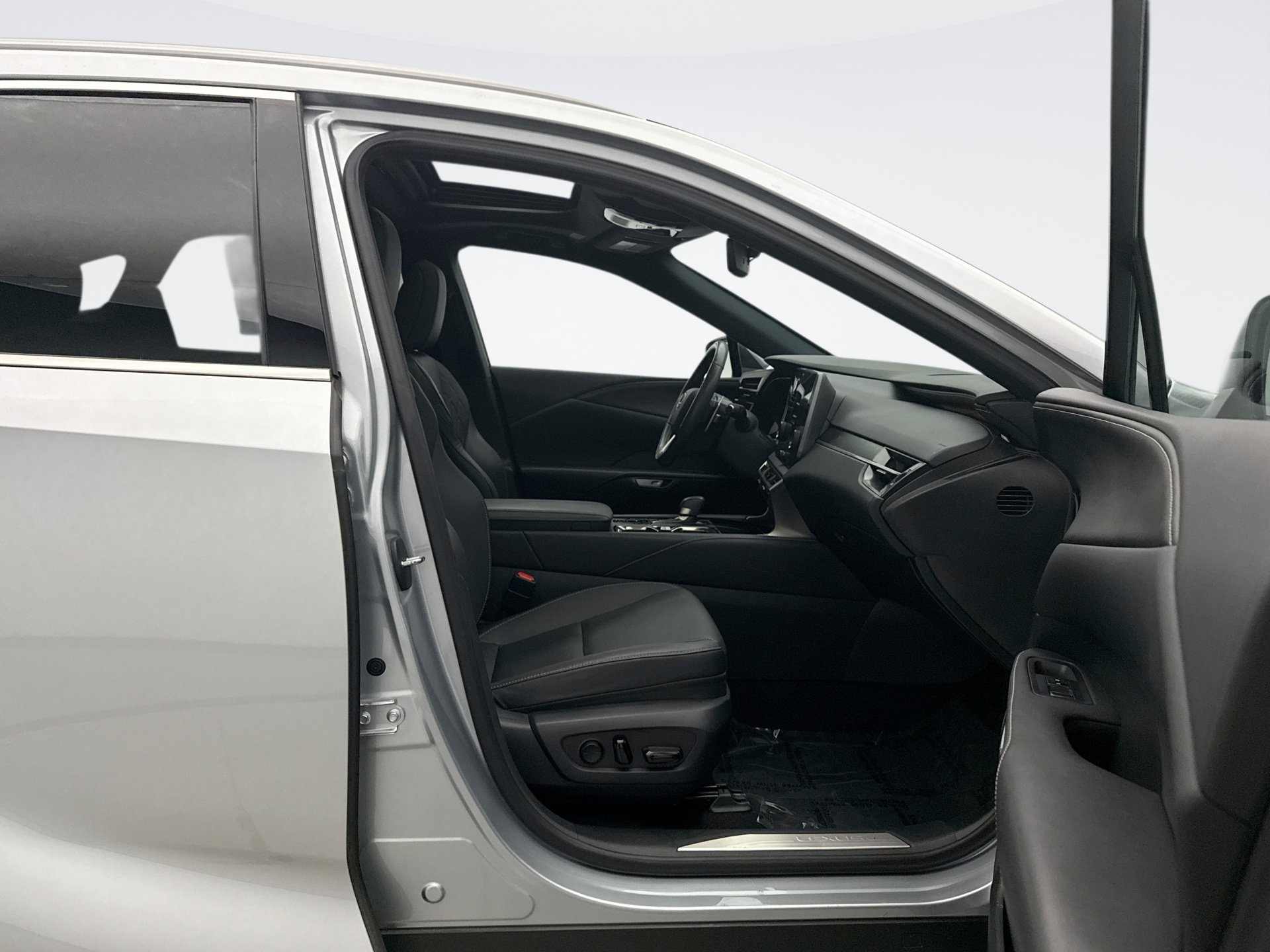 Used 2023 Lexus RX 350 Premium image 17