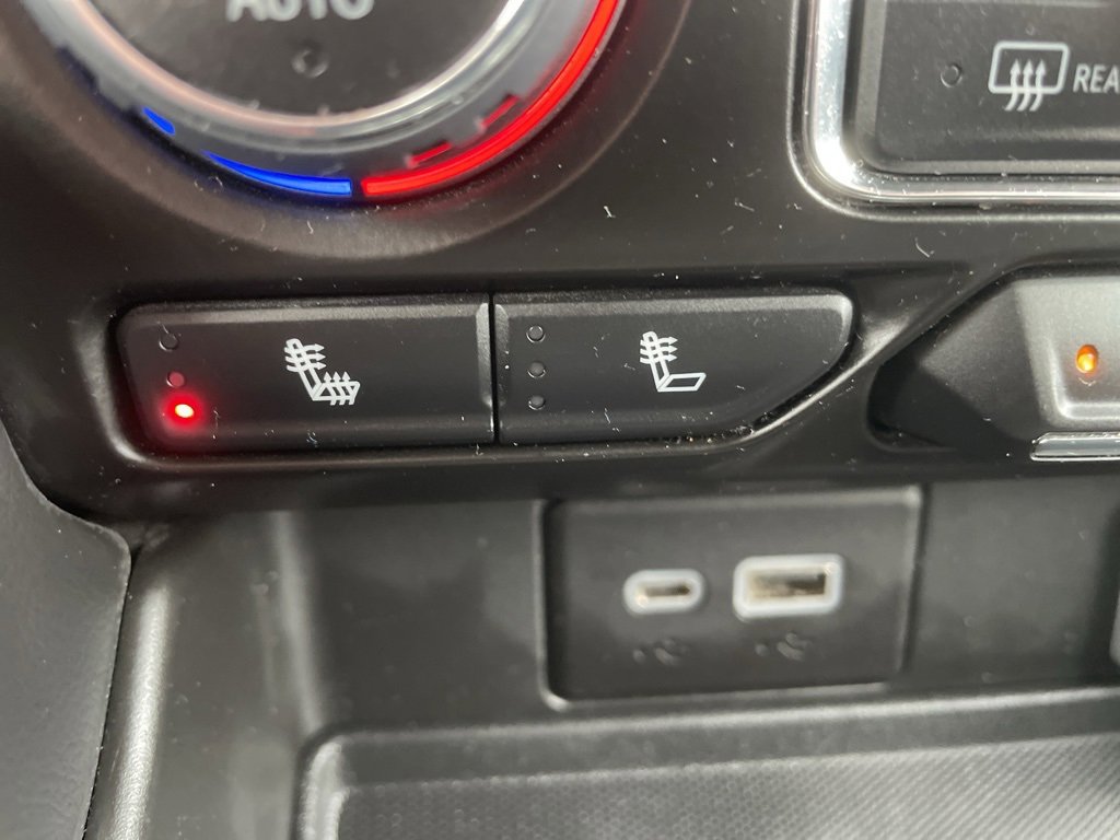 Used 2021 Chevrolet Tahoe RST w/ Luxury Package image 13