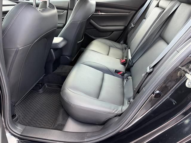 Used 2024 MAZDA MAZDA3 s FWD image 12