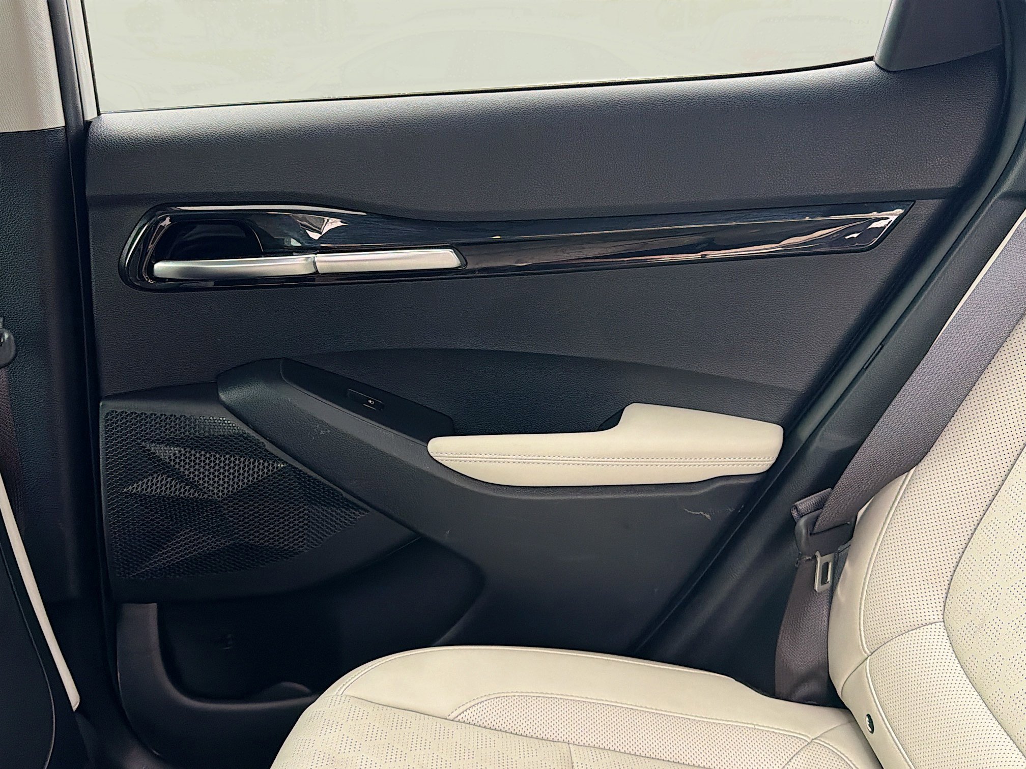 Used 2023 Kia Seltos SX AWD/4WD image 42