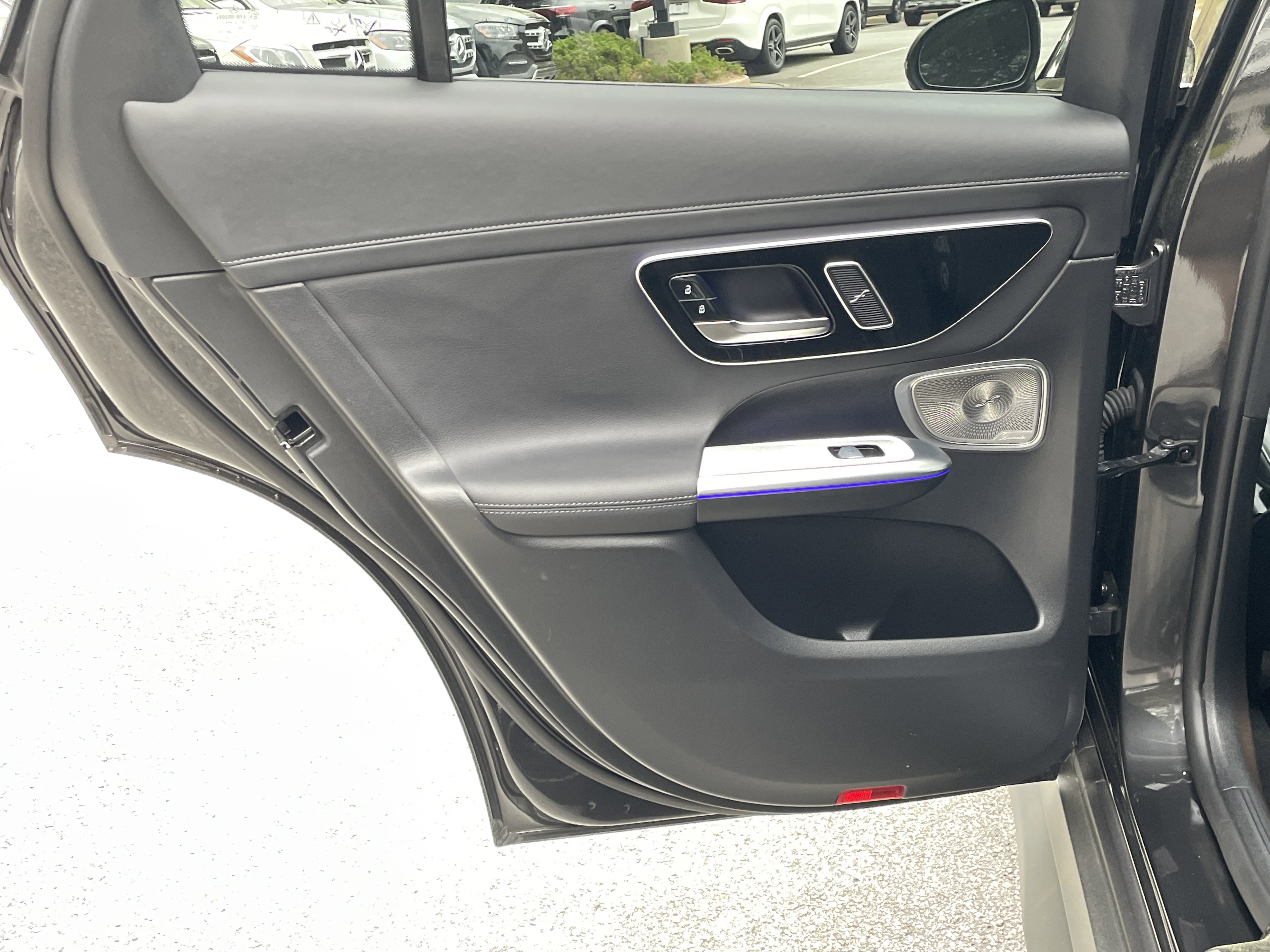 Certified 2025 Mercedes-Benz GLC 300 image 38