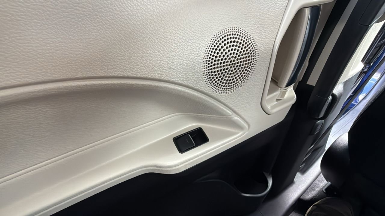 New 2025 Toyota Sienna Limited image 35