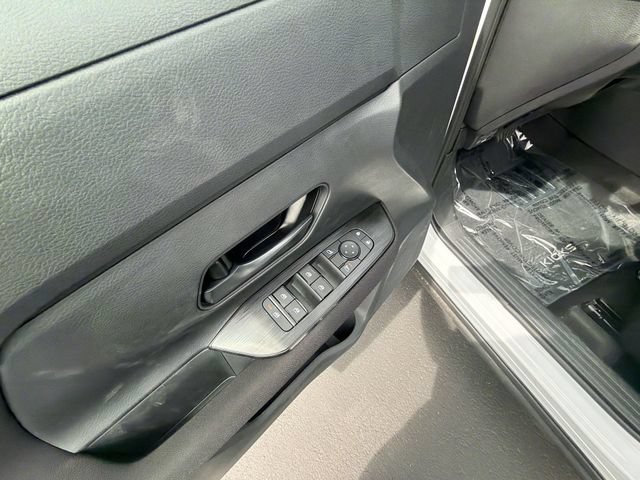 New 2026 Nissan Kicks S FWD image 13