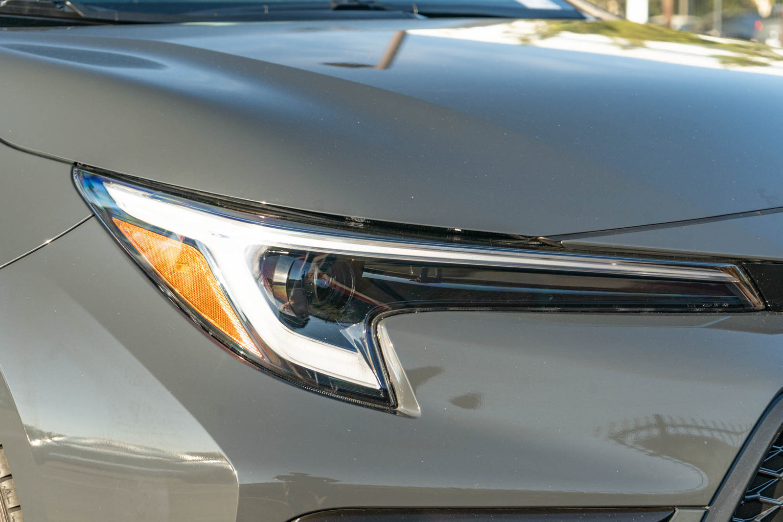 Certified 2025 Toyota Corolla SE FWD image 13