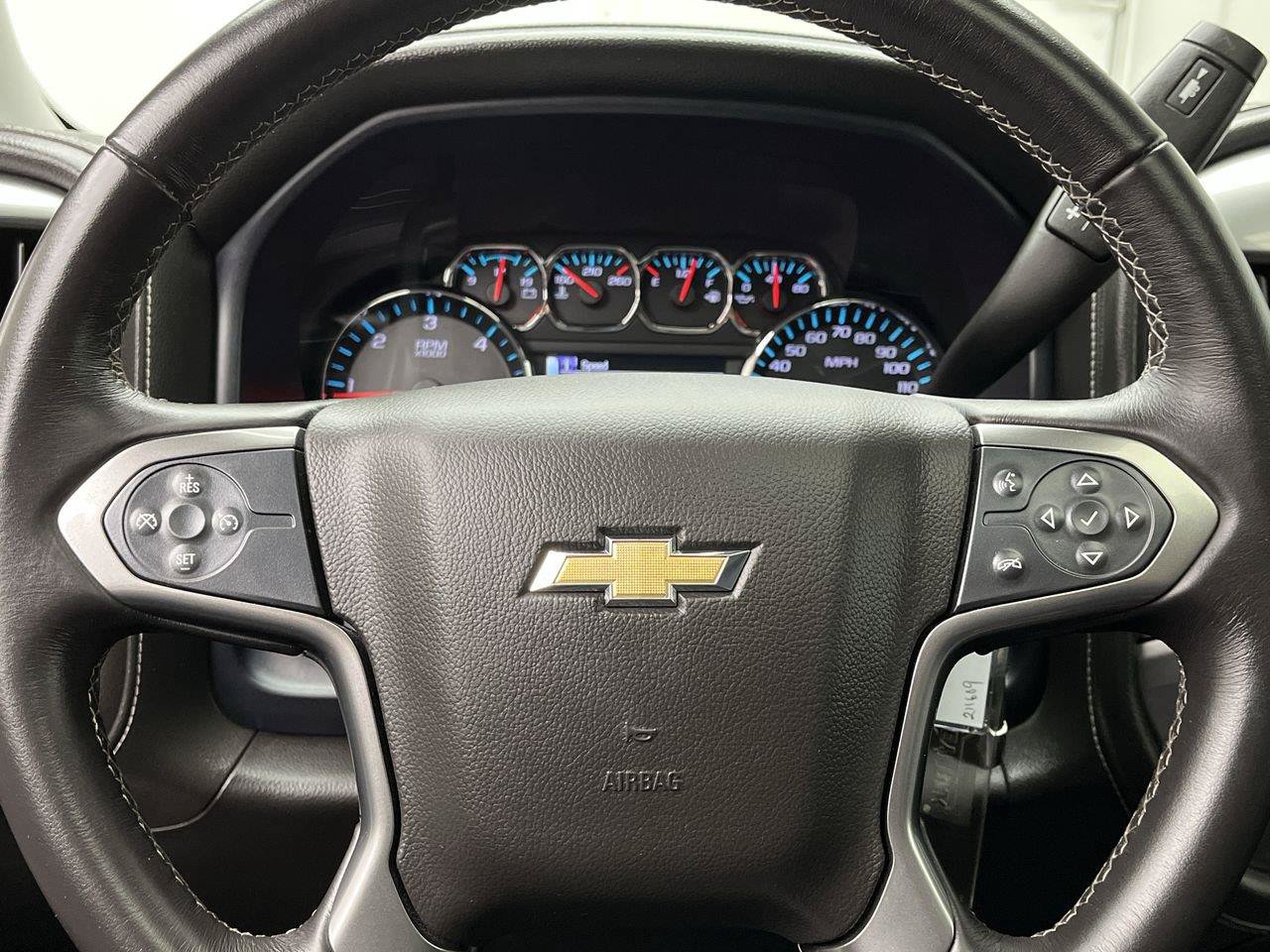 Used 2015 Chevrolet Silverado 1500 LTZ AWD/4WD image 15