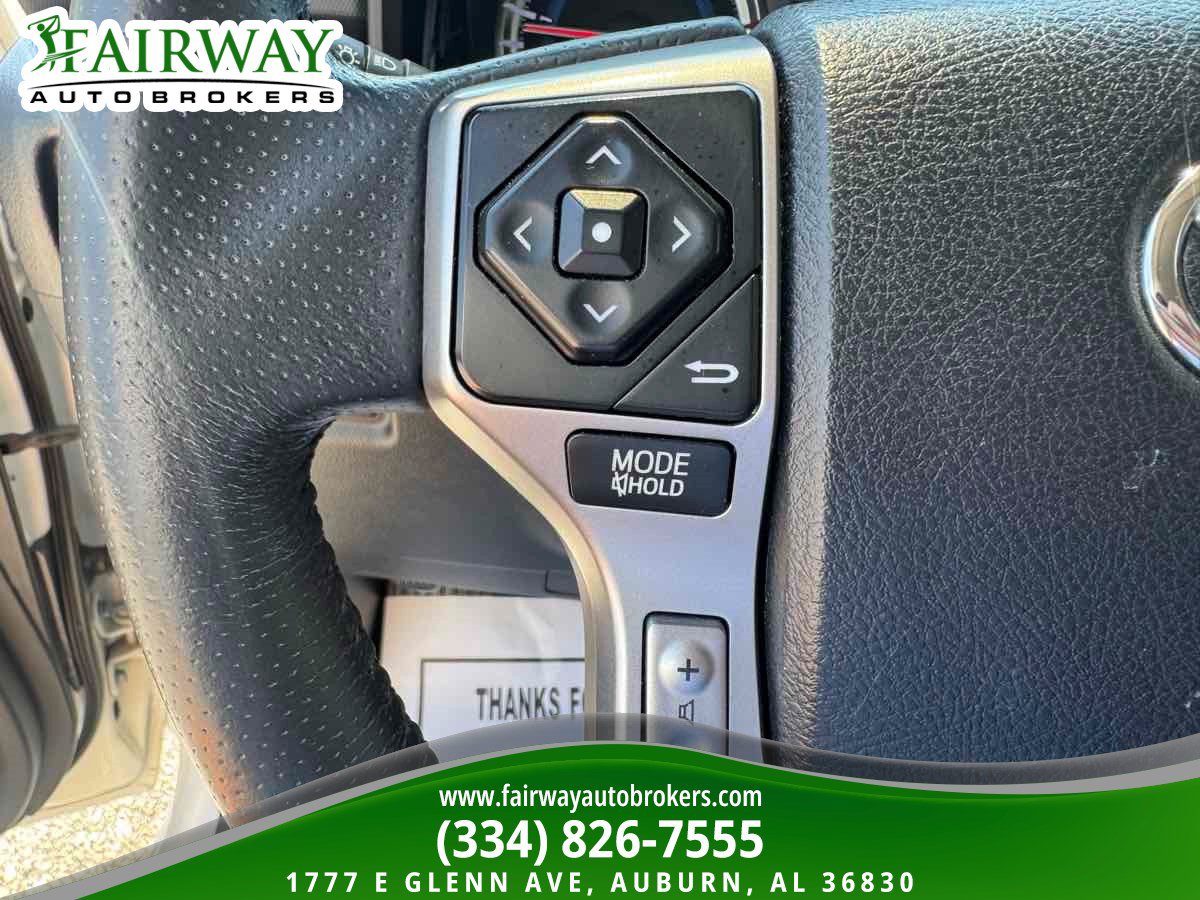 Used 2019 Toyota 4Runner Limited AWD/4WD image 19