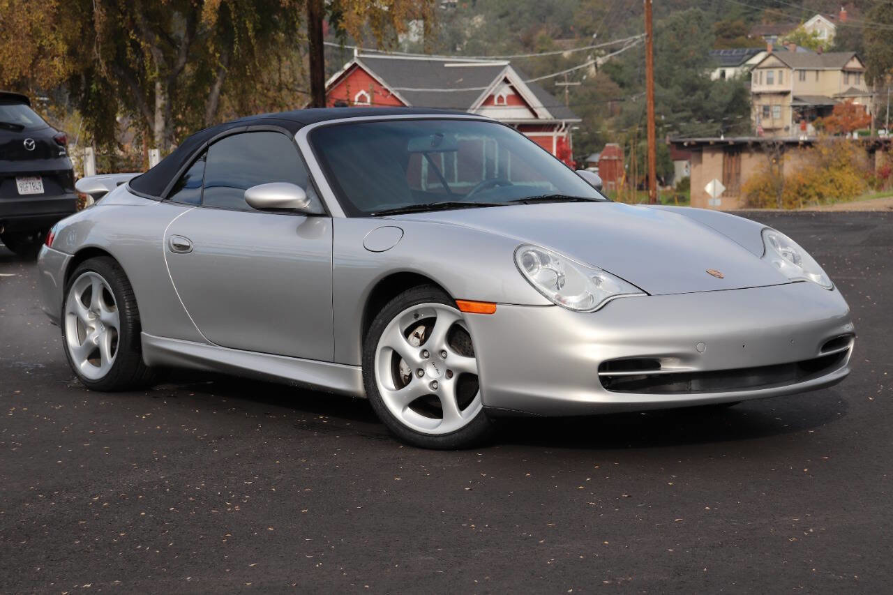 Used 2003 Porsche 911 Carrera 4 image 11