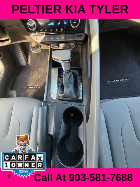 Used 2022 Hyundai Elantra SEL image 13