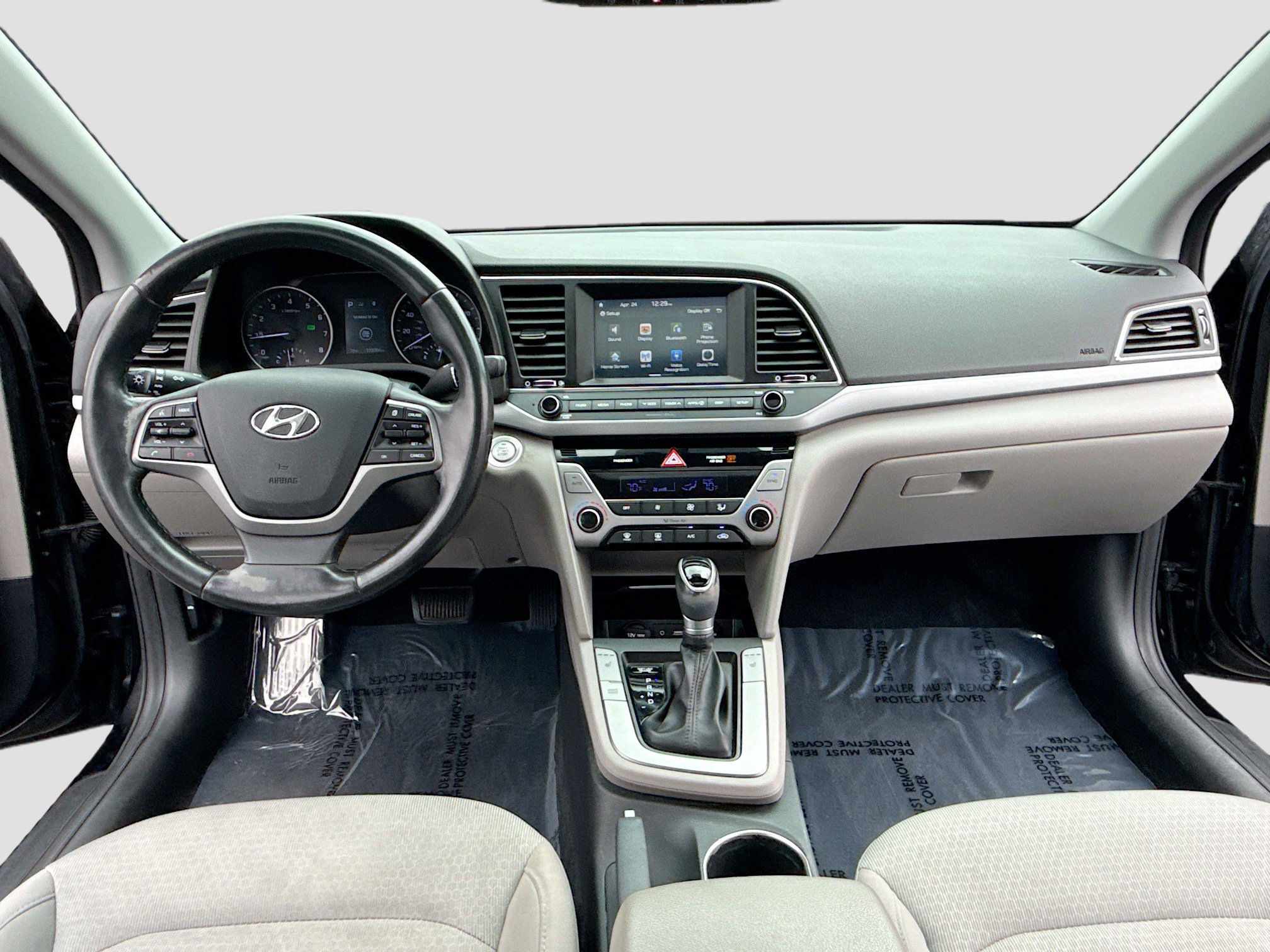Used 2018 Hyundai Elantra Value Edition FWD image 3