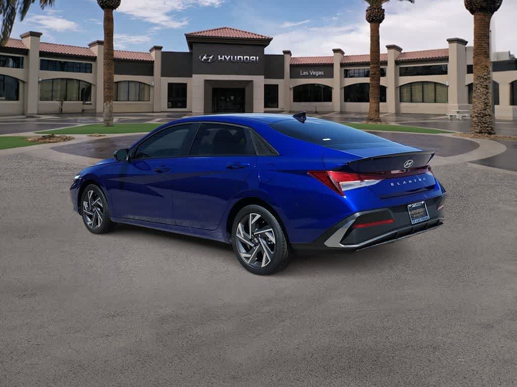 Used 2025 Hyundai Elantra Sport FWD image 6