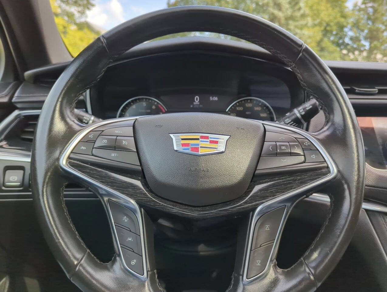 Used 2020 Cadillac XT5 Premium Luxury w/ LPO, Floor Liner Package image 14