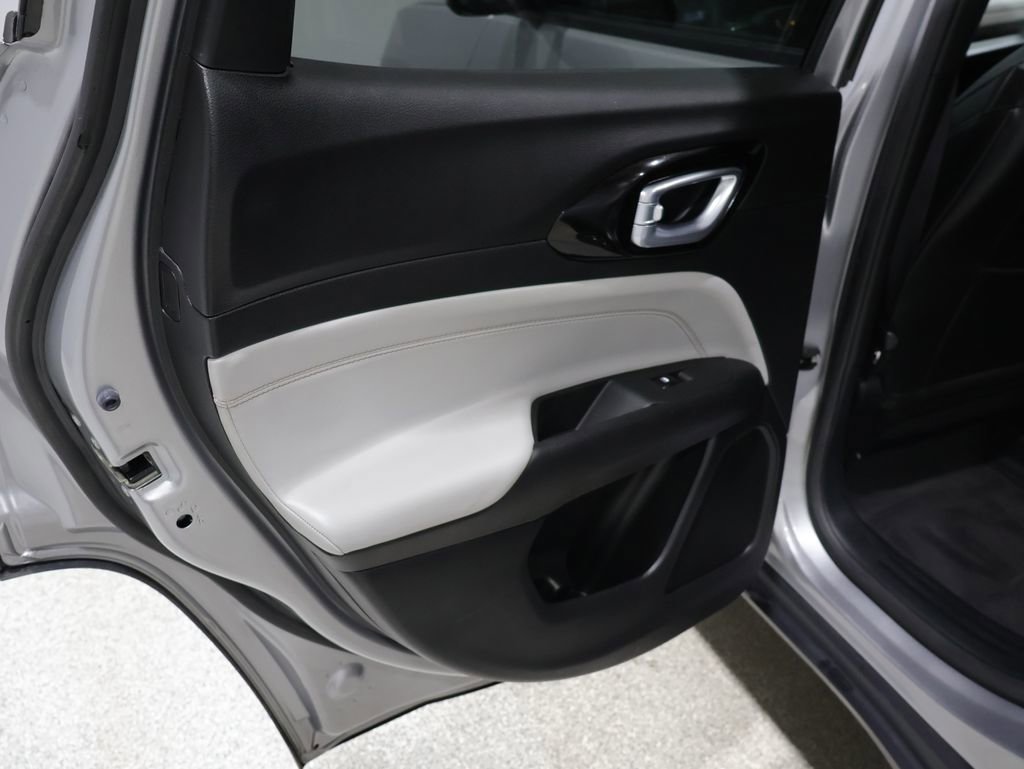 Used 2023 Jeep Compass Limited AWD/4WD image 19
