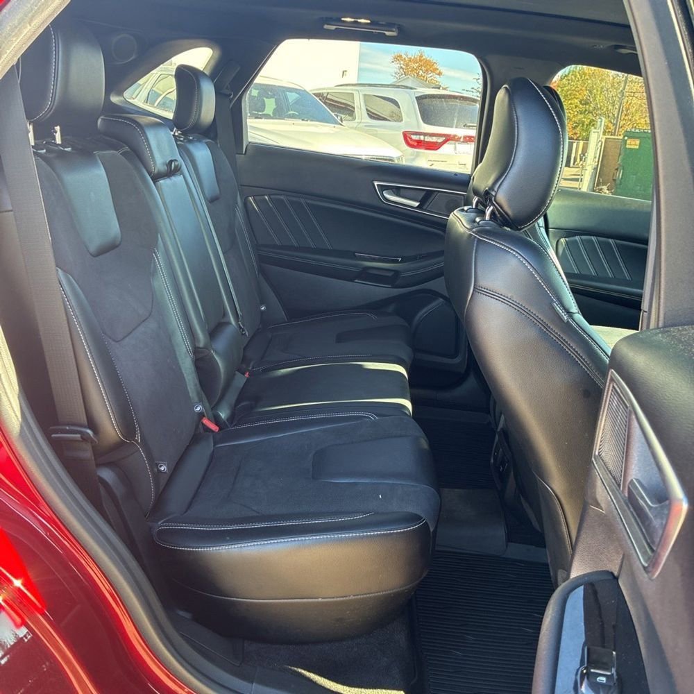 Used 2019 Ford Edge ST w/ Equipment Group 401A image 12