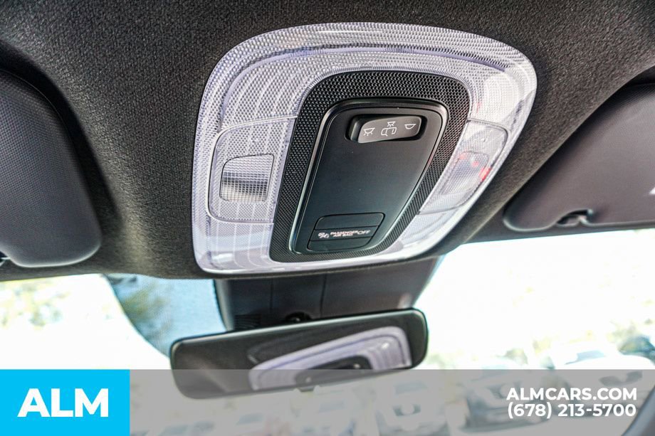 Used 2025 Hyundai Elantra Sport FWD image 33
