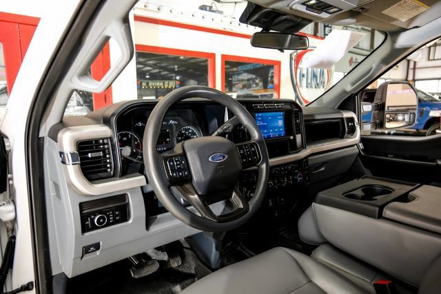 Used 2024 Ford F250 XL w/ XL Off-Road Package AWD/4WD image 5