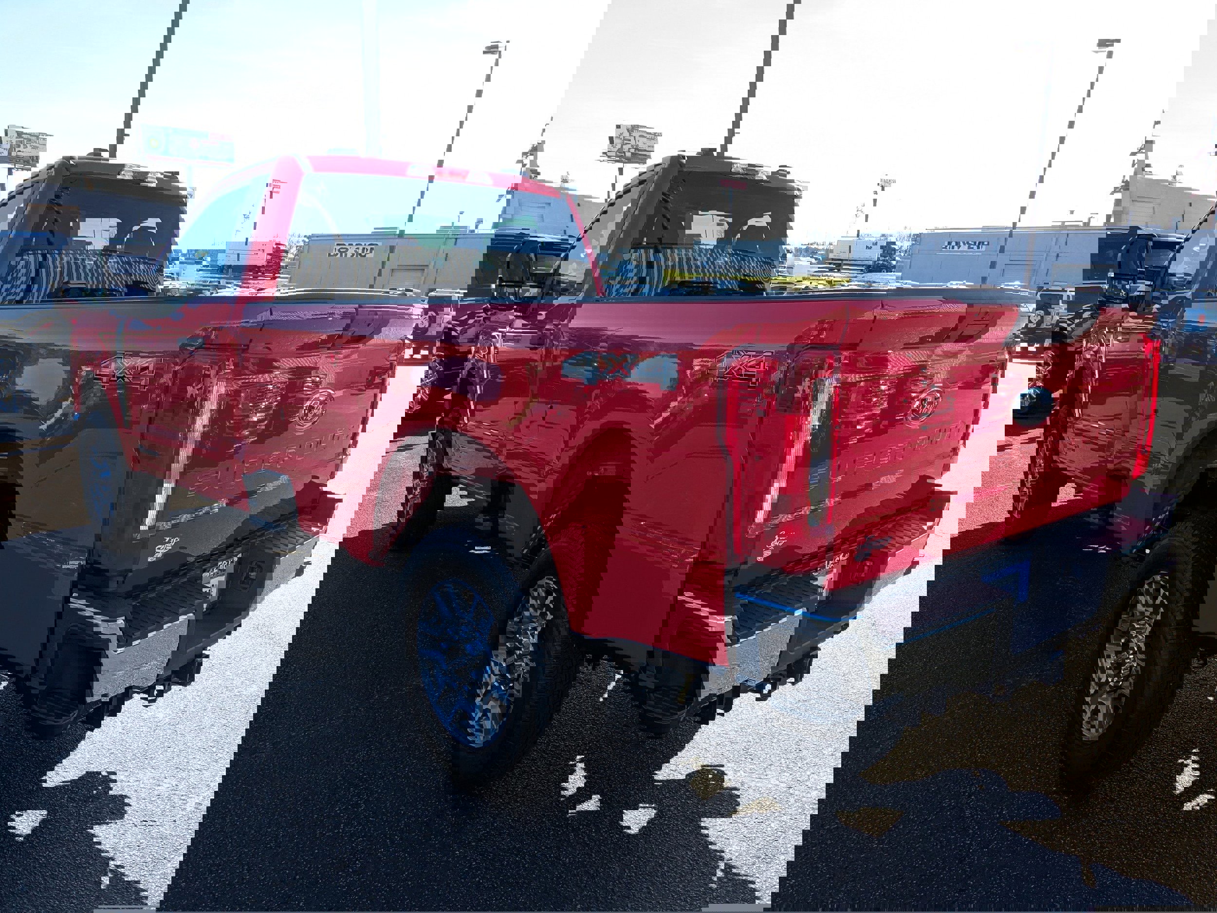 New 2025 Ford F250 XLT w/ F-250 >10K GVWR Package image 6