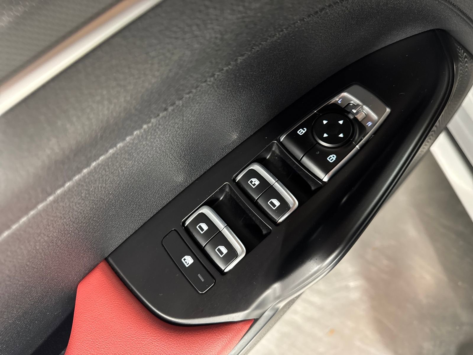 Certified 2024 Kia K5 GT-Line image 27