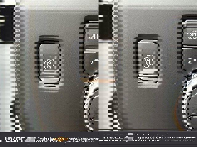 Certified 2024 GMC Sierra 2500 AT4 w/ AT4 Preferred Package image 24