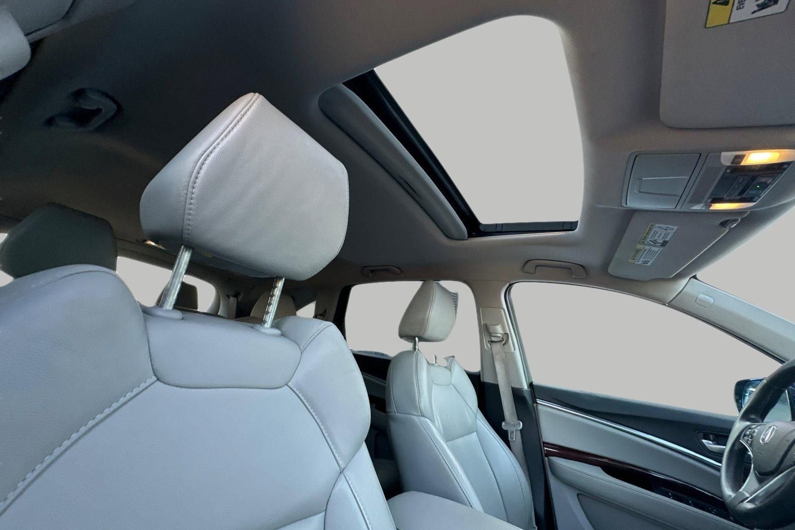 Used 2016 Acura MDX SH-AWD w/ Technology Package image 17