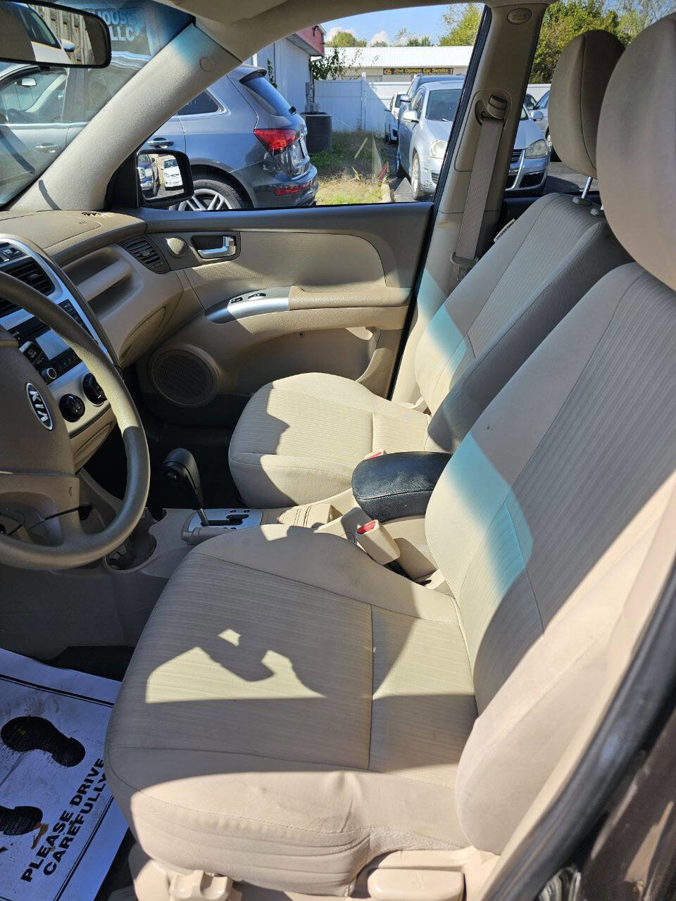 Used 2009 Kia Sportage LX image 11