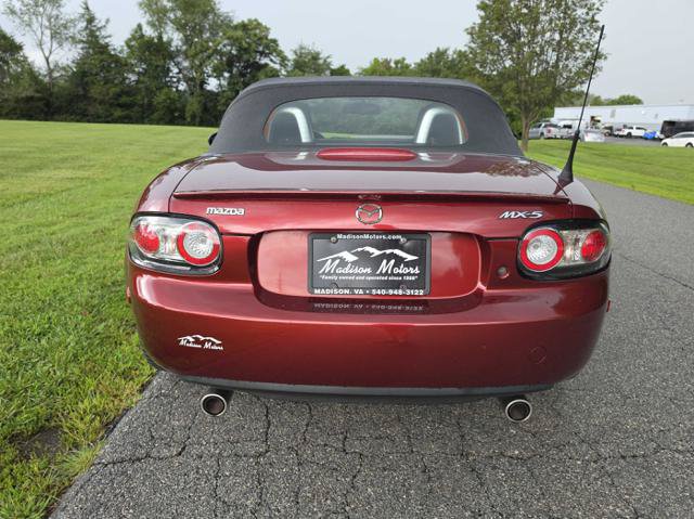 Used 2008 MAZDA MX-5 Miata Touring RWD image 7