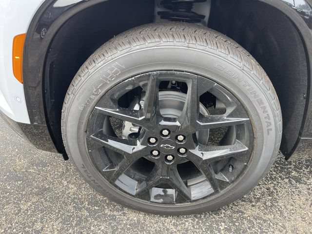New 2026 Chevrolet Traverse RS w/ LPO, Floor Liner Package AWD/4WD image 10