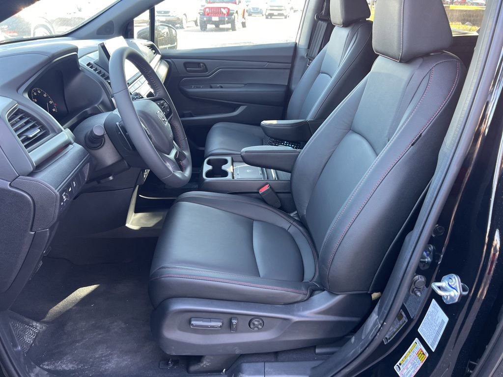 New 2026 Honda Odyssey Sport-L image 14