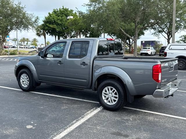 Used 2017 Nissan Frontier SV w/ SV Value Truck Package AWD/4WD image 5