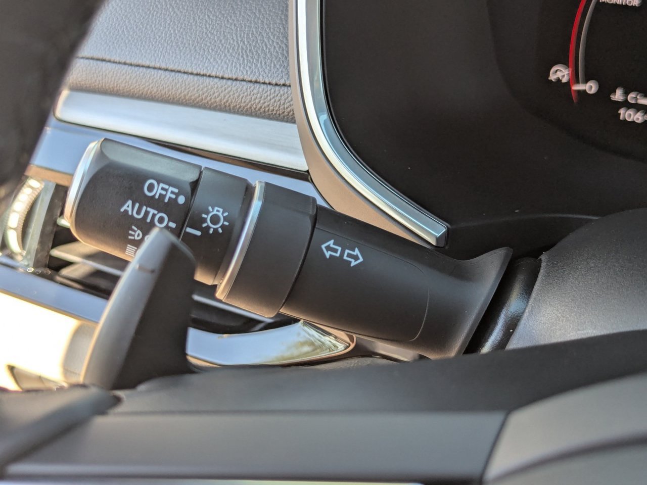 Certified 2025 Acura MDX FWD image 36