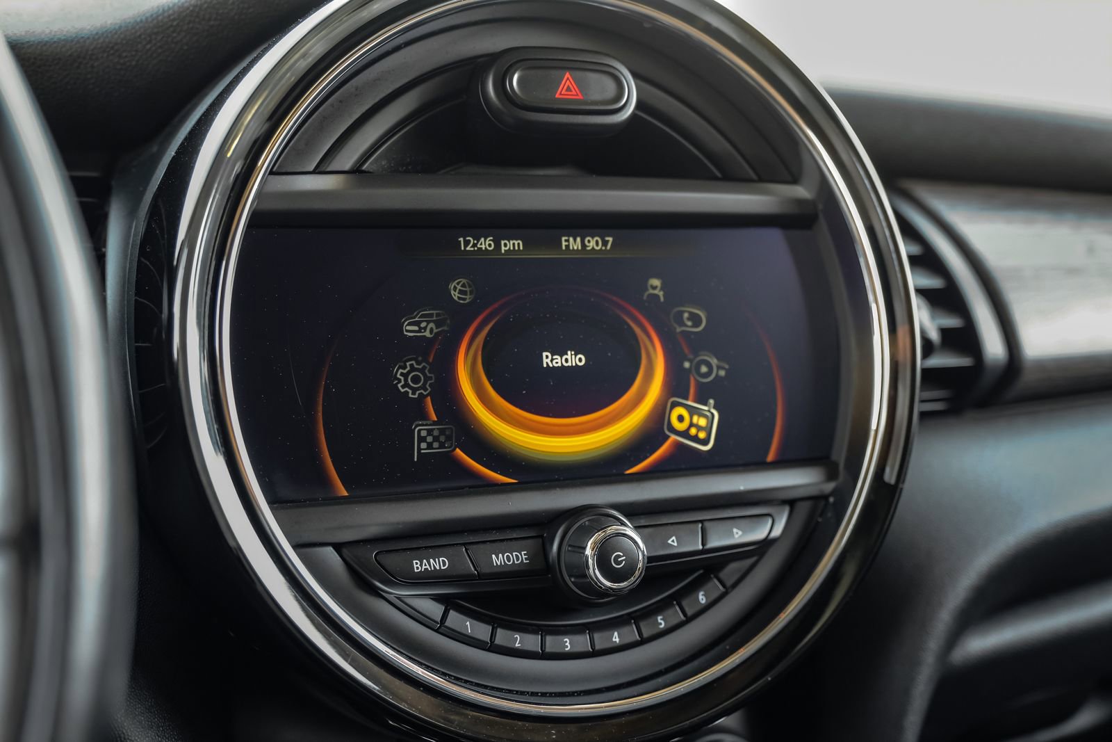 Used 2015 MINI Cooper S image 27