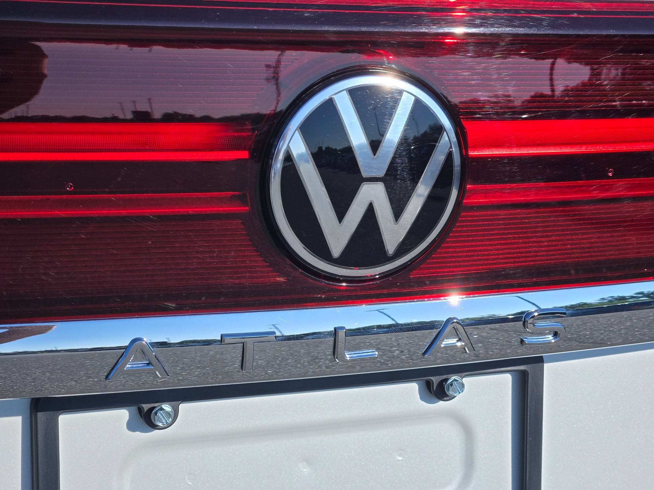 Used 2026 Volkswagen Atlas Cross Sport SE FWD image 37