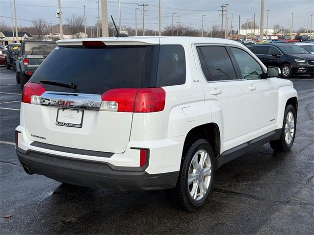 Used 2017 GMC Terrain SLE image 3