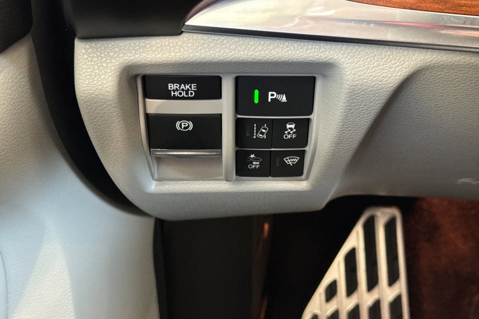 Used 2018 Acura MDX w/ Advance Package AWD/4WD image 38