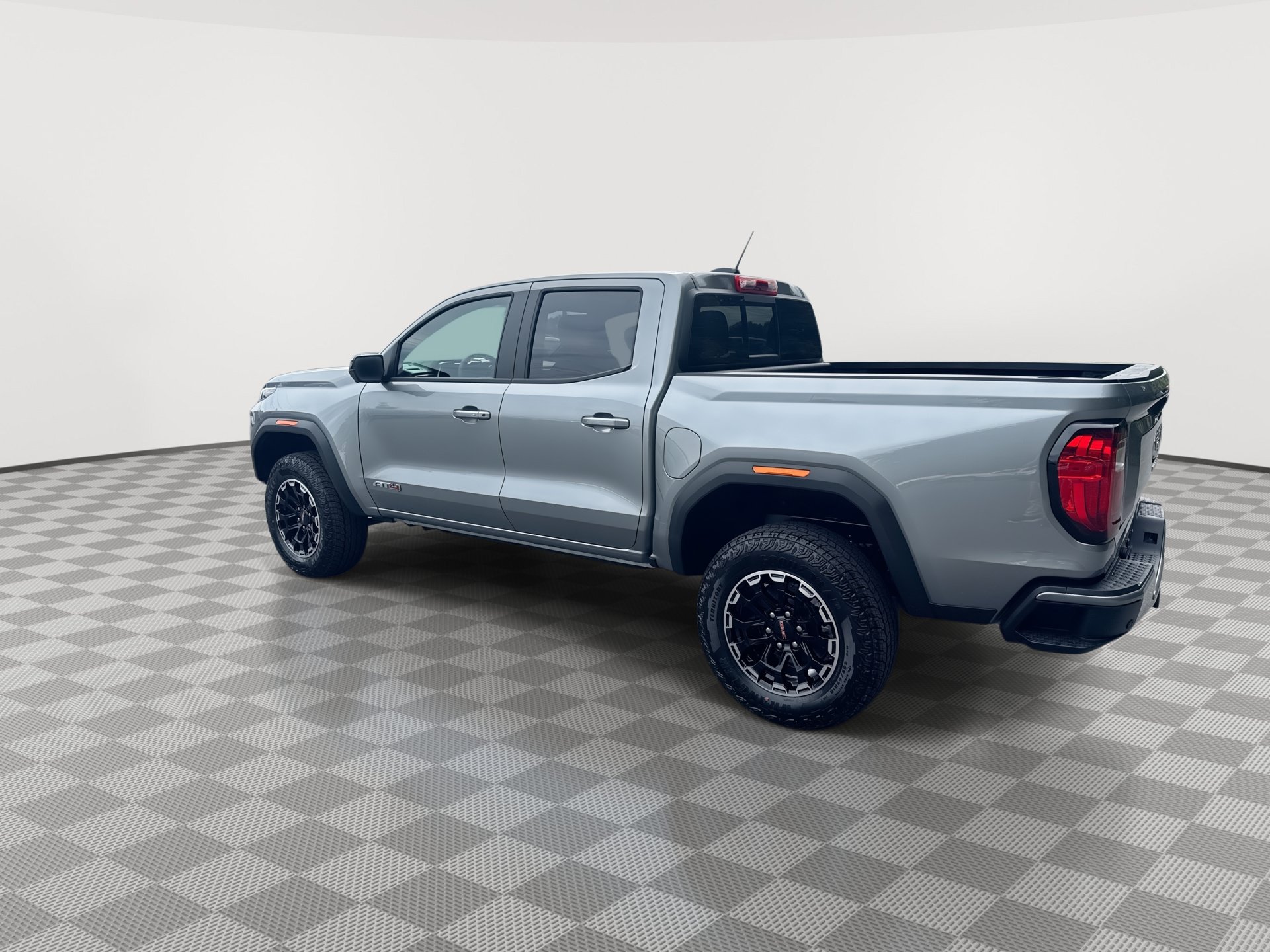 New 2026 GMC Canyon AT4 w/ Technology Plus Package AWD/4WD image 6