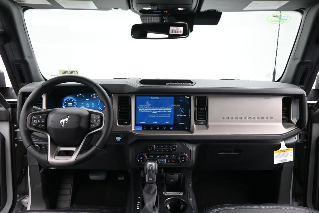 New 2026 Ford Bronco Outer Banks w/ Sasquatch Package AWD/4WD image 18