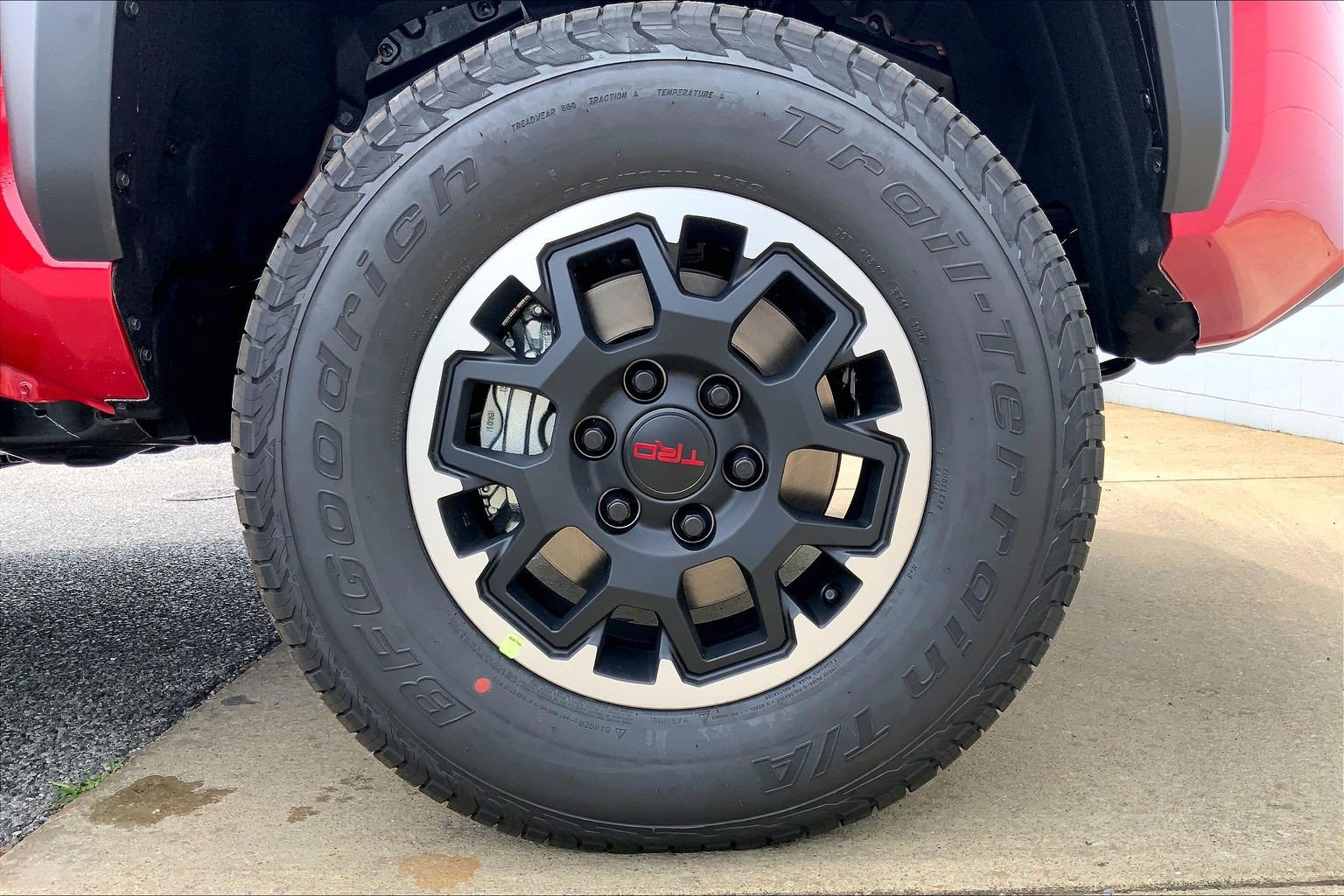 New 2026 Toyota Tacoma TRD Off-Road AWD/4WD image 15
