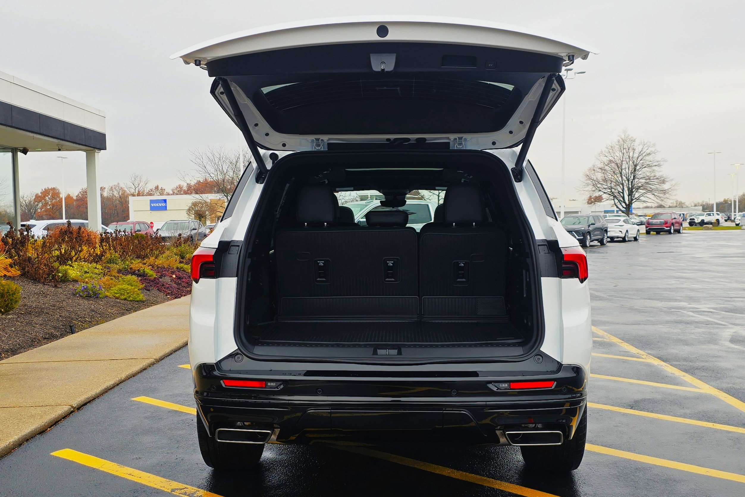 New 2026 Buick Enclave Sport Touring w/ Super Cruise Package image 8