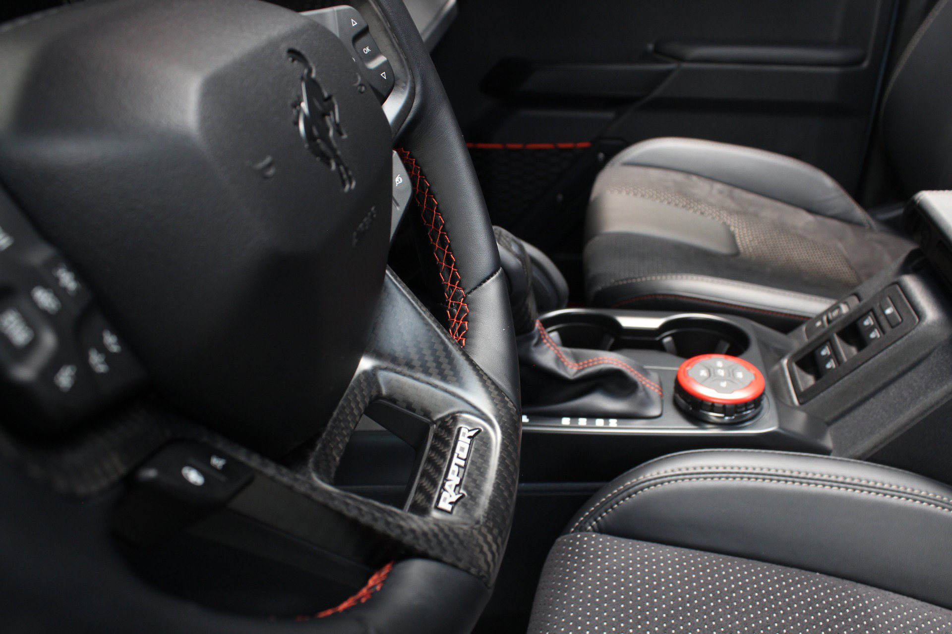Used 2025 Ford Bronco Raptor w/ Interior Carbon Fiber Pack AWD/4WD image 42