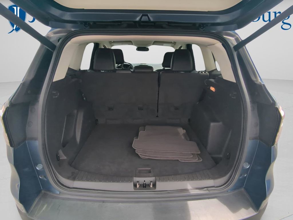 Used 2018 Ford Escape SEL w/ Ford Safe & Smart Package image 10