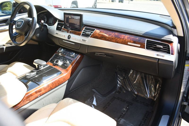 Used 2013 Audi A8 3.0T image 24