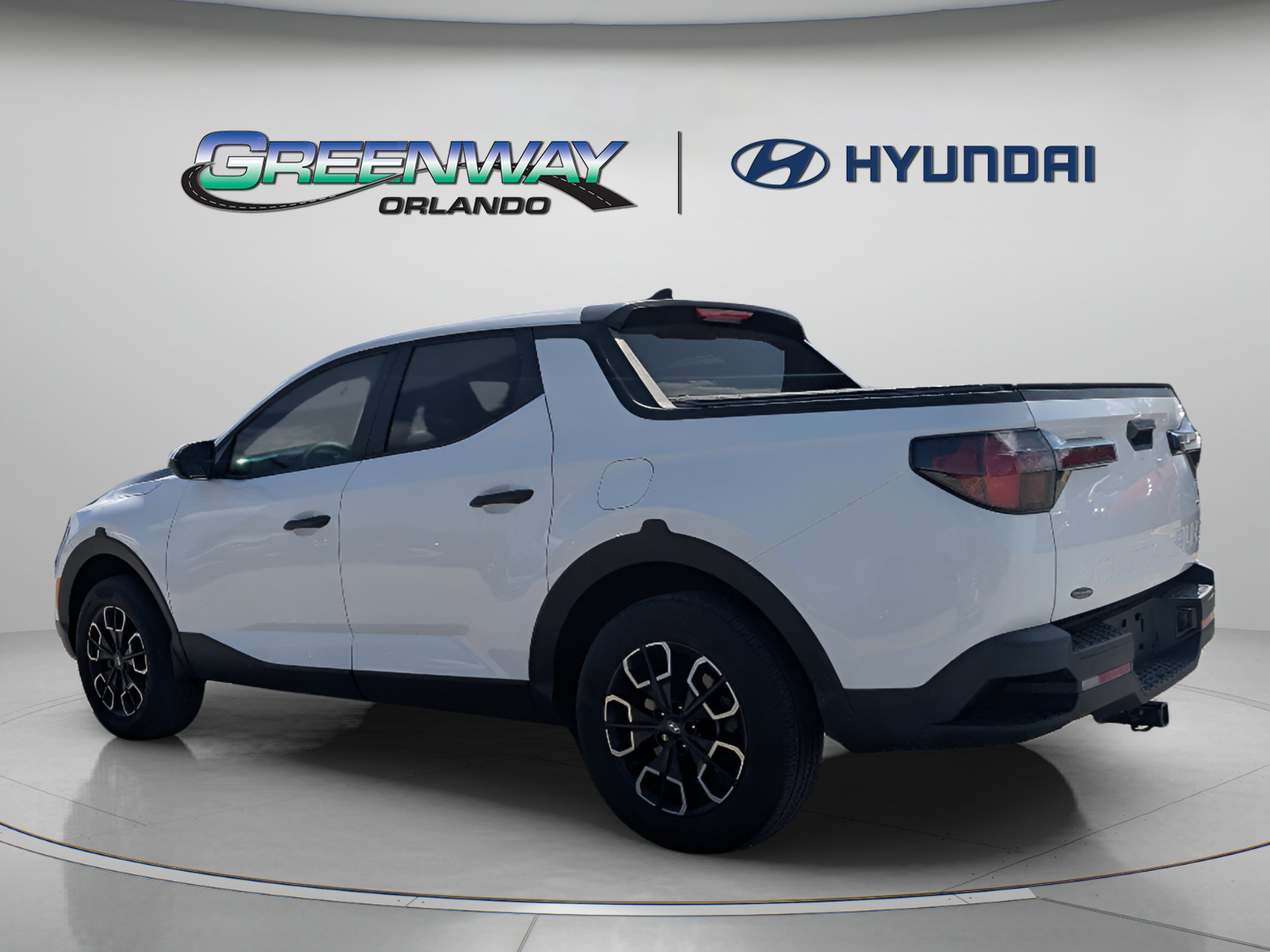 Used 2023 Hyundai Santa Cruz SEL AWD/4WD image 6