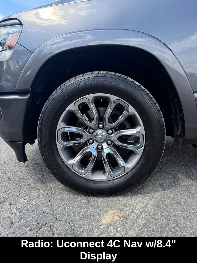 Used 2019 RAM 1500 Laramie AWD/4WD image 11