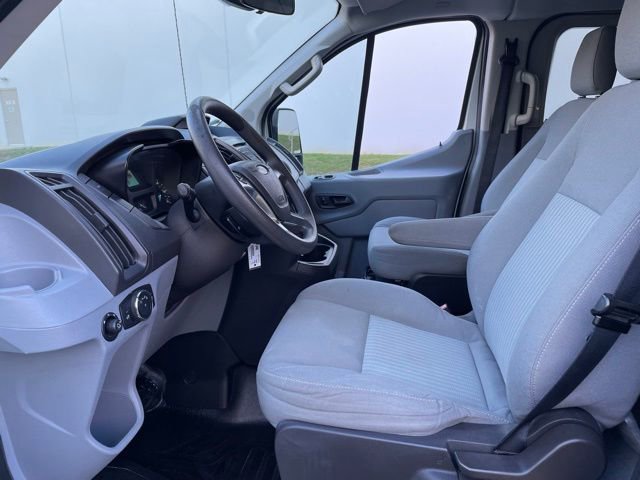 Used 2015 Ford Transit 150 XLT image 10