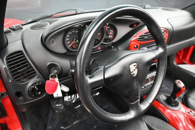 Used 1999 Porsche Boxster RWD image 16