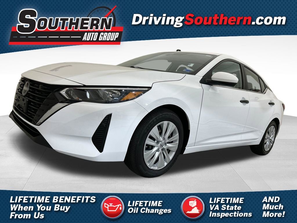 Used 2024 Nissan Sentra S image 1