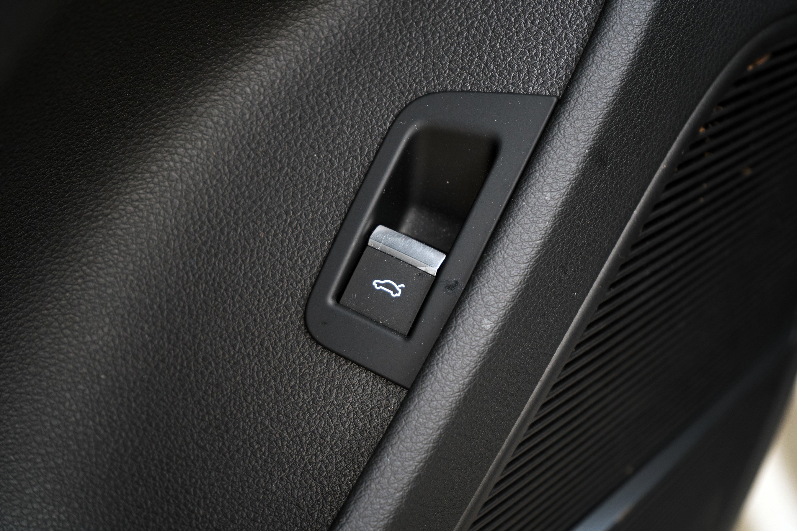 Used 2022 Audi Q7 Premium Plus image 39